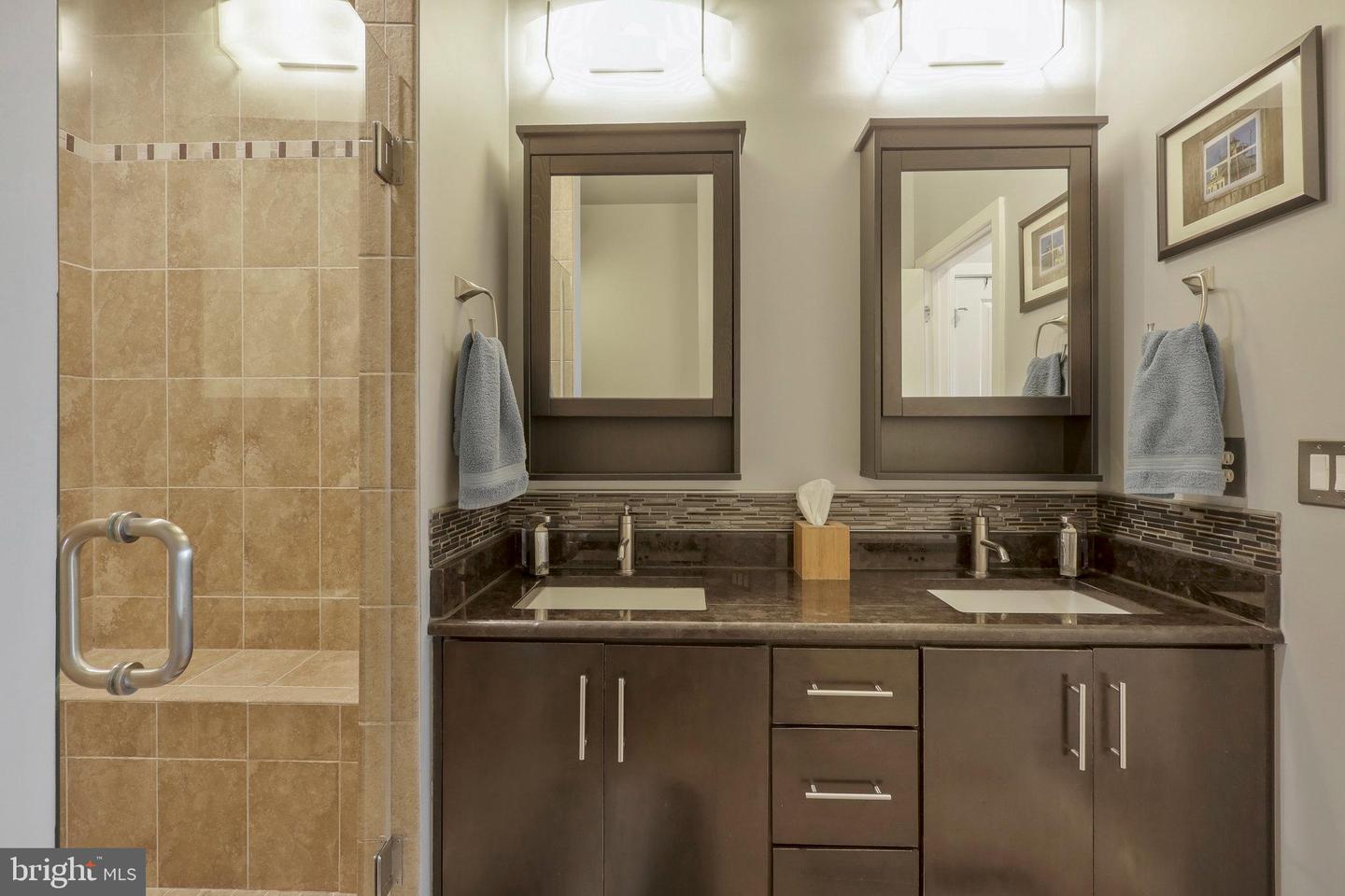 335 I ST SE, WASHINGTON, District Of Columbia 20003, 4 Bedrooms Bedrooms, ,3 BathroomsBathrooms,Residential,For sale,335 I ST SE,DCDC2191182 MLS # DCDC2191182