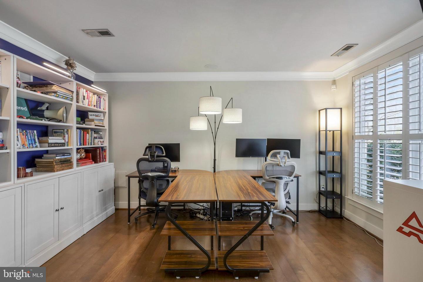 335 I ST SE, WASHINGTON, District Of Columbia 20003, 4 Bedrooms Bedrooms, ,3 BathroomsBathrooms,Residential,For sale,335 I ST SE,DCDC2191182 MLS # DCDC2191182