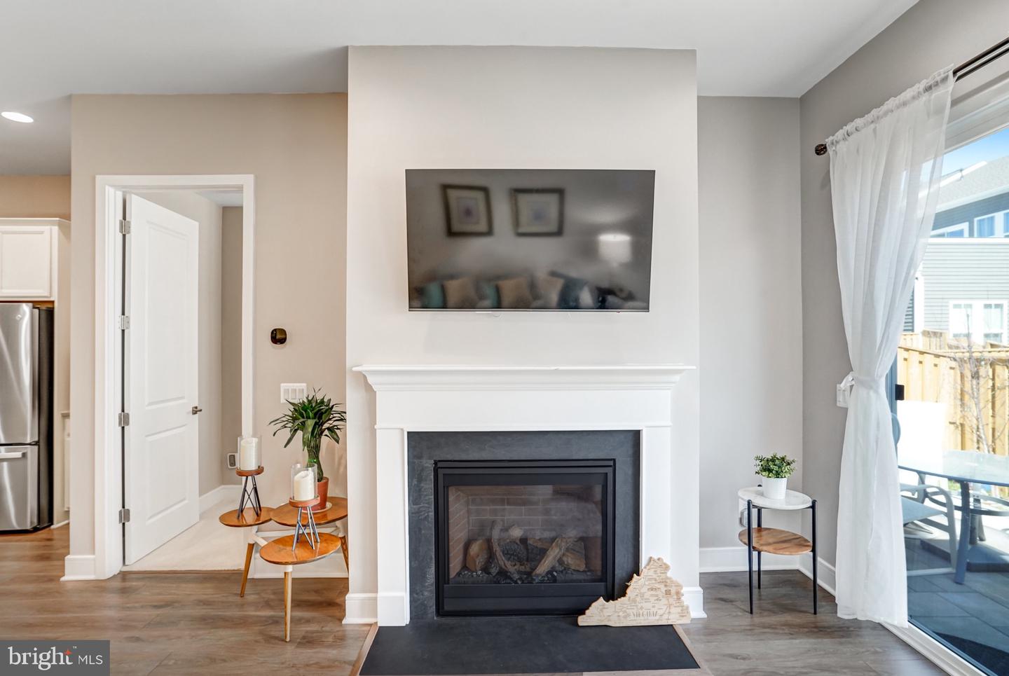 6807 AUTUMN HARVEST TRL, GAINESVILLE, Virginia 20155, 3 Bedrooms Bedrooms, ,2 BathroomsBathrooms,Residential,For sale,6807 AUTUMN HARVEST TRL,VAPW2090158 MLS # VAPW2090158