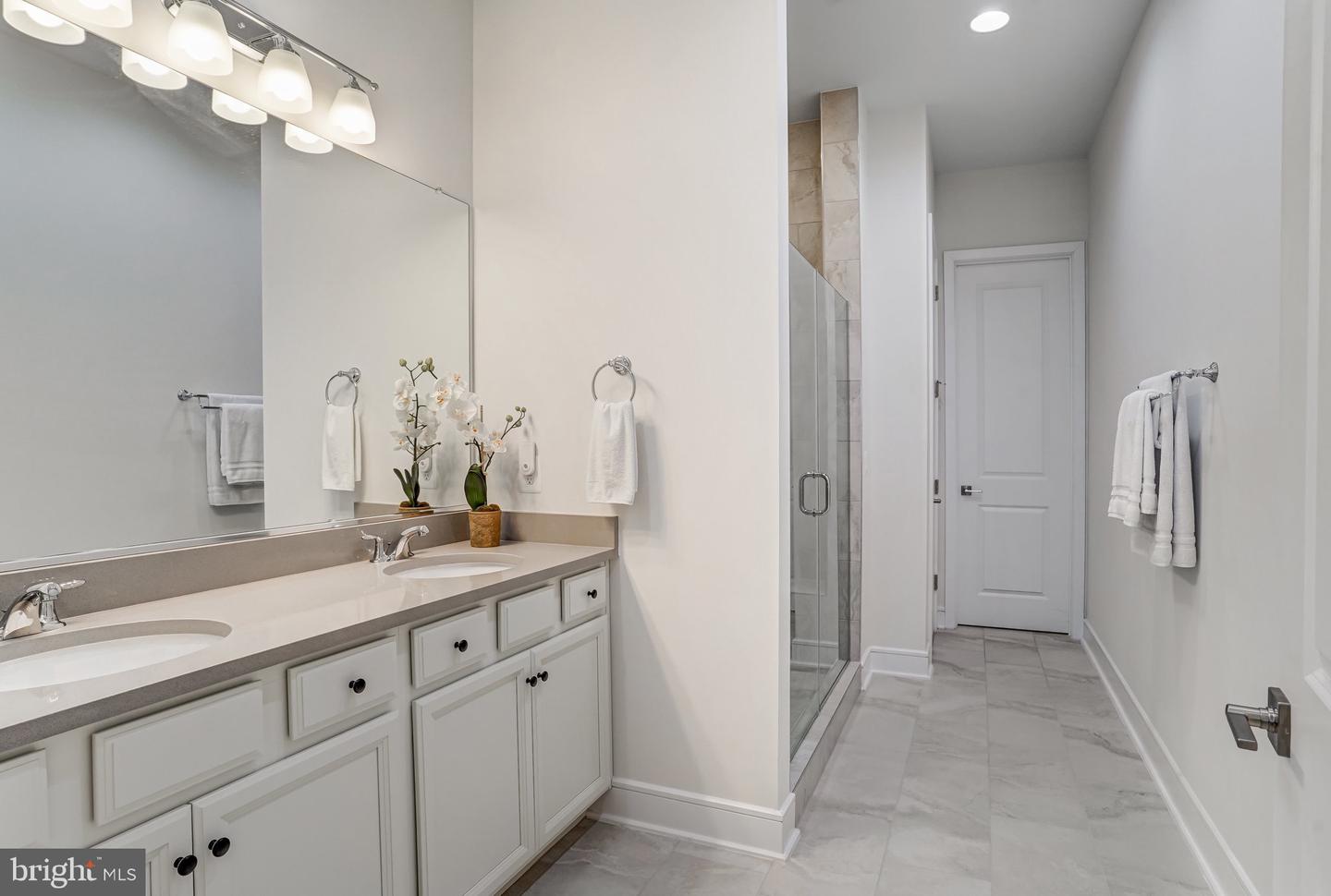 6807 AUTUMN HARVEST TRL, GAINESVILLE, Virginia 20155, 3 Bedrooms Bedrooms, ,2 BathroomsBathrooms,Residential,For sale,6807 AUTUMN HARVEST TRL,VAPW2090158 MLS # VAPW2090158