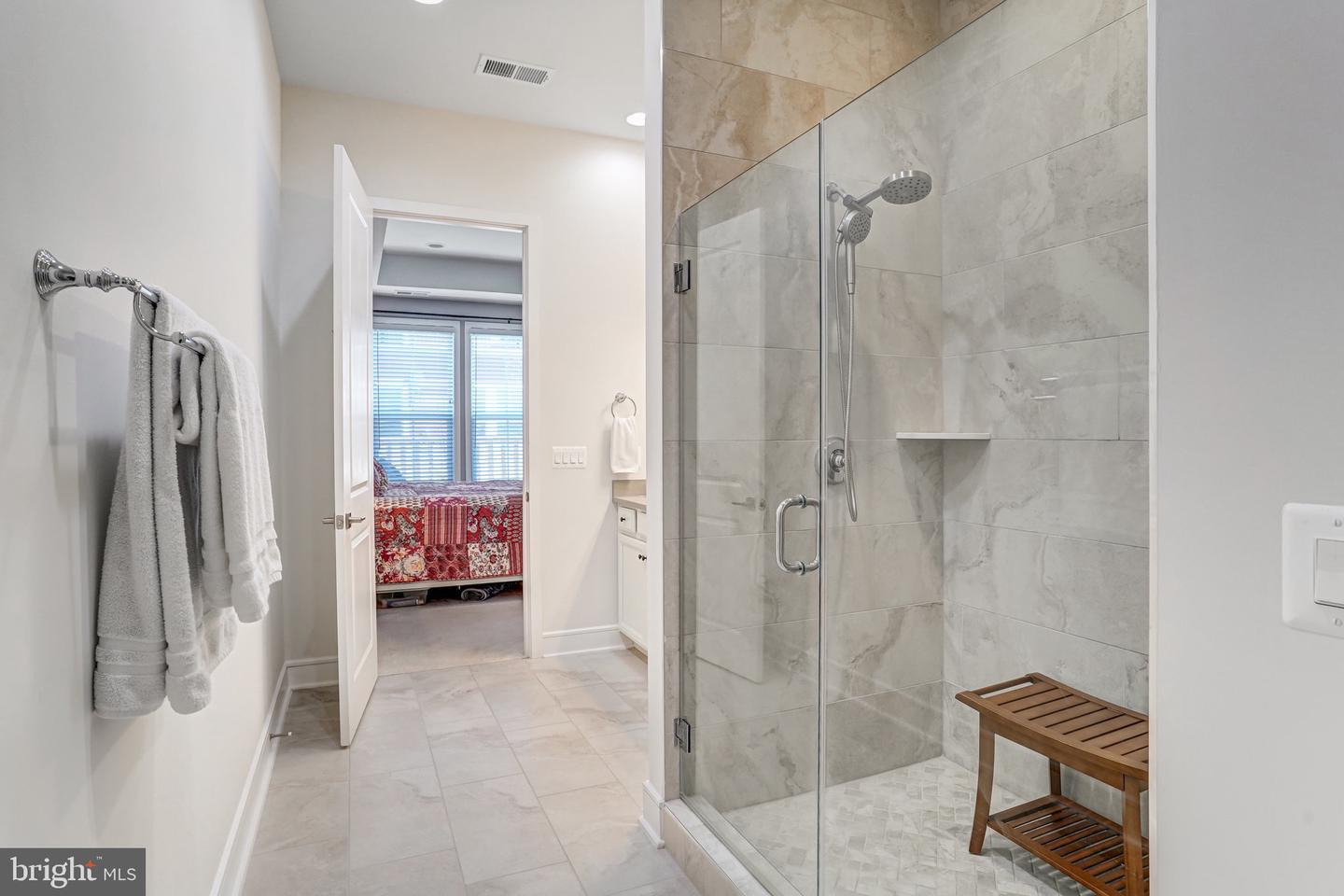 6807 AUTUMN HARVEST TRL, GAINESVILLE, Virginia 20155, 3 Bedrooms Bedrooms, ,2 BathroomsBathrooms,Residential,For sale,6807 AUTUMN HARVEST TRL,VAPW2090158 MLS # VAPW2090158