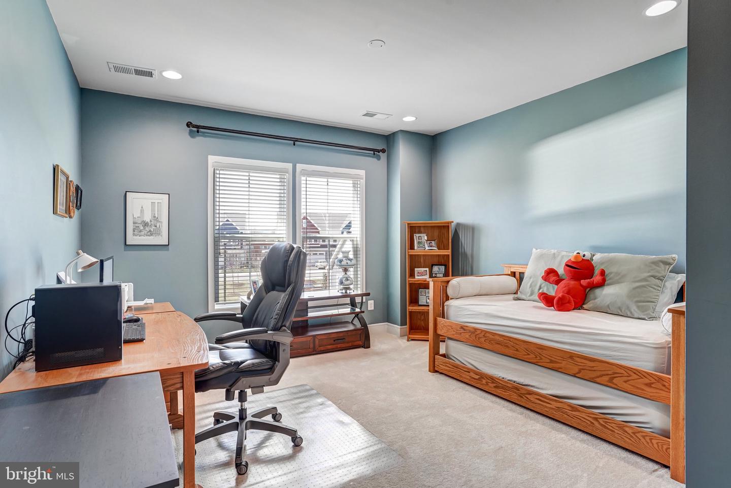6807 AUTUMN HARVEST TRL, GAINESVILLE, Virginia 20155, 3 Bedrooms Bedrooms, ,2 BathroomsBathrooms,Residential,For sale,6807 AUTUMN HARVEST TRL,VAPW2090158 MLS # VAPW2090158