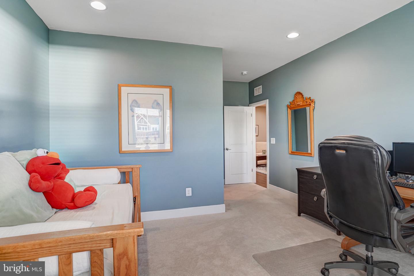 6807 AUTUMN HARVEST TRL, GAINESVILLE, Virginia 20155, 3 Bedrooms Bedrooms, ,2 BathroomsBathrooms,Residential,For sale,6807 AUTUMN HARVEST TRL,VAPW2090158 MLS # VAPW2090158