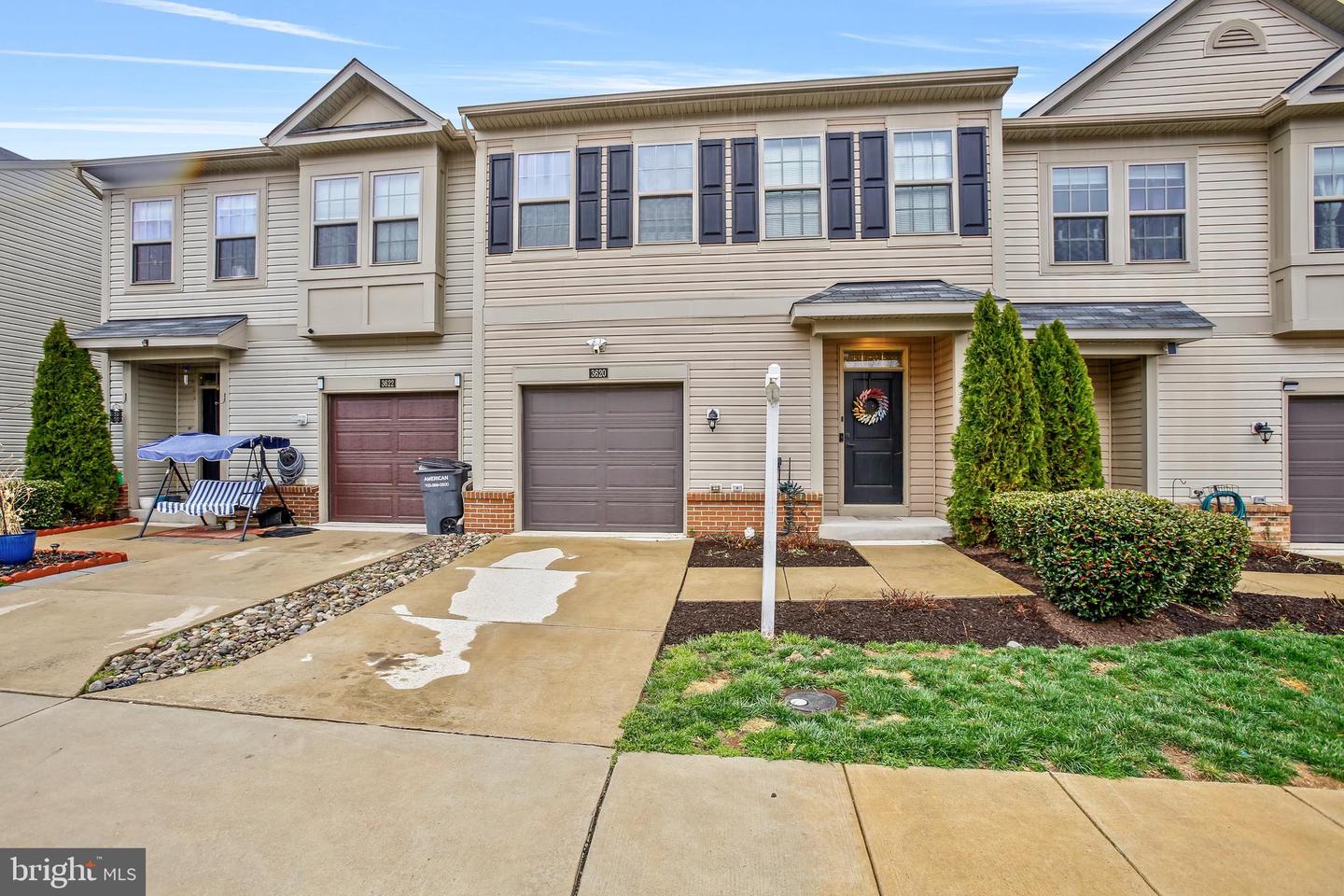 3620 CHIPPENDALE CIR, WOODBRIDGE, Virginia 22193, 3 Bedrooms Bedrooms, ,2 BathroomsBathrooms,Residential,For sale,3620 CHIPPENDALE CIR,VAPW2090178 MLS # VAPW2090178