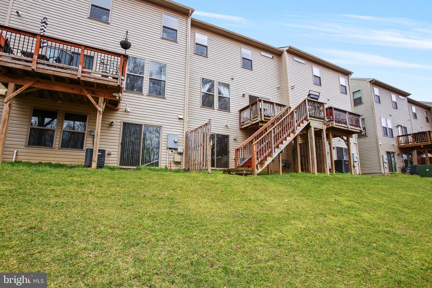 3620 CHIPPENDALE CIR, WOODBRIDGE, Virginia 22193, 3 Bedrooms Bedrooms, ,2 BathroomsBathrooms,Residential,For sale,3620 CHIPPENDALE CIR,VAPW2090178 MLS # VAPW2090178