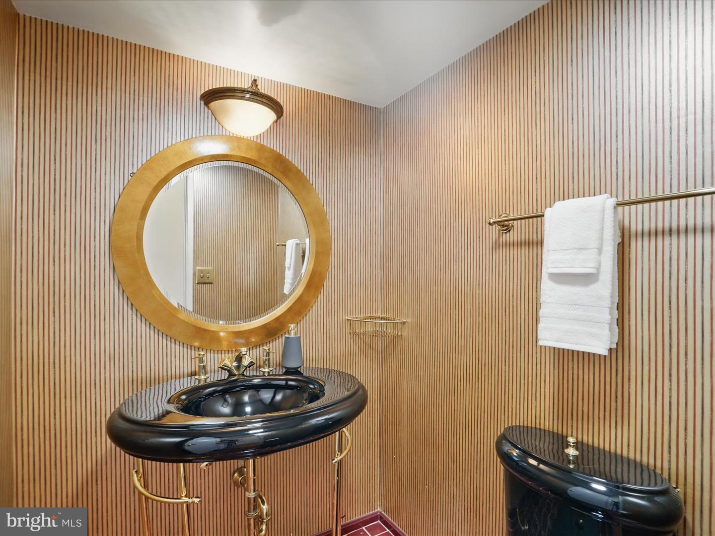 900 N STAFFORD ST N #2632, ARLINGTON, Virginia 22203, 2 Bedrooms Bedrooms, ,2 BathroomsBathrooms,Residential,For sale,900 N STAFFORD ST N #2632,VAAR2054712 MLS # VAAR2054712