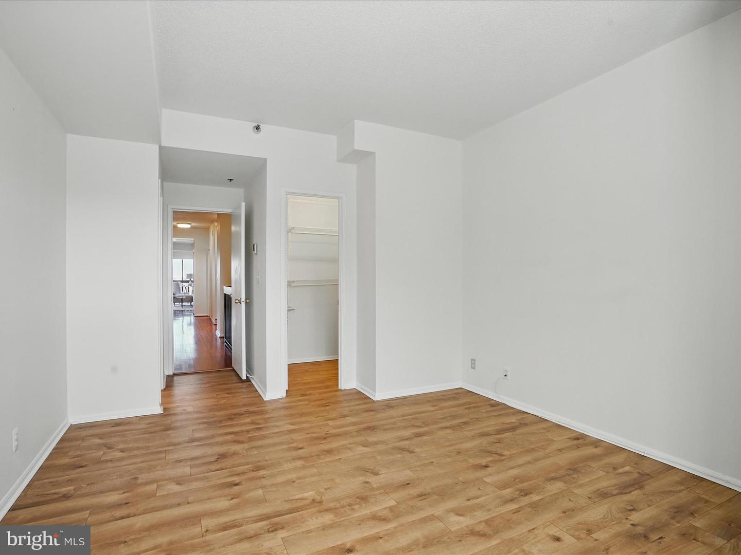 900 N STAFFORD ST N #2632, ARLINGTON, Virginia 22203, 2 Bedrooms Bedrooms, ,2 BathroomsBathrooms,Residential,For sale,900 N STAFFORD ST N #2632,VAAR2054712 MLS # VAAR2054712