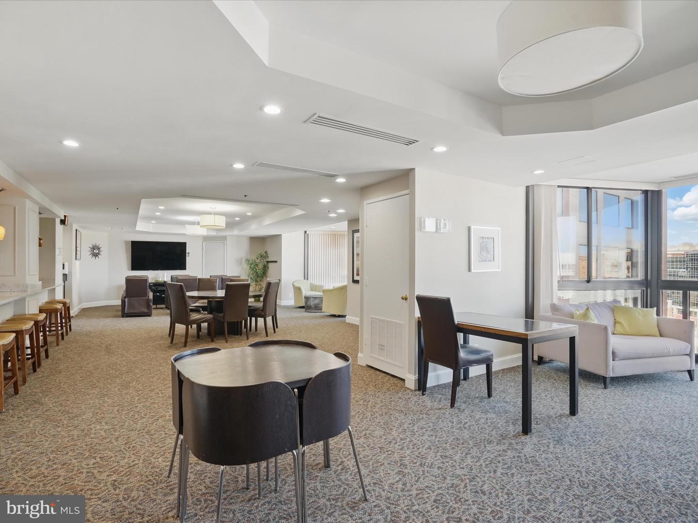 900 N STAFFORD ST N #2632, ARLINGTON, Virginia 22203, 2 Bedrooms Bedrooms, ,2 BathroomsBathrooms,Residential,For sale,900 N STAFFORD ST N #2632,VAAR2054712 MLS # VAAR2054712