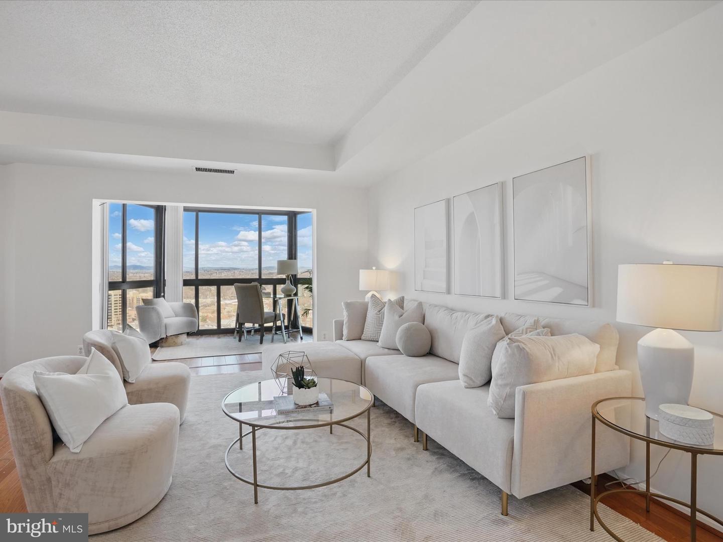 900 N STAFFORD ST N #2632, ARLINGTON, Virginia 22203, 2 Bedrooms Bedrooms, ,2 BathroomsBathrooms,Residential,For sale,900 N STAFFORD ST N #2632,VAAR2054712 MLS # VAAR2054712