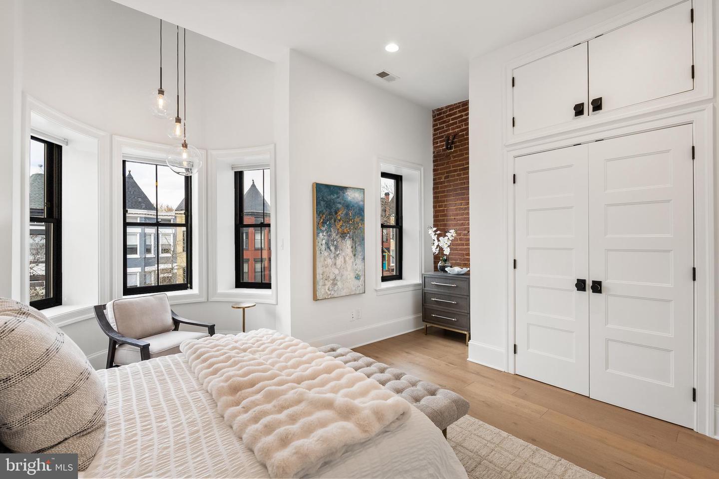50 U ST NW, WASHINGTON, District Of Columbia 20001, 5 Bedrooms Bedrooms, ,3 BathroomsBathrooms,Residential,For sale,50 U ST NW,DCDC2190870 MLS # DCDC2190870
