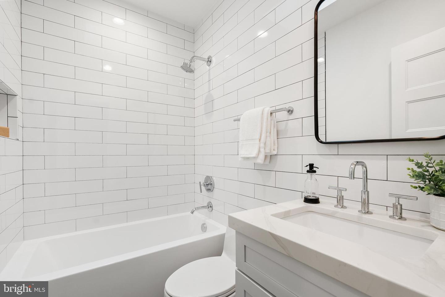 50 U ST NW, WASHINGTON, District Of Columbia 20001, 5 Bedrooms Bedrooms, ,3 BathroomsBathrooms,Residential,For sale,50 U ST NW,DCDC2190870 MLS # DCDC2190870