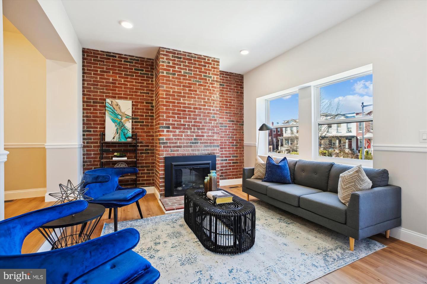 329 15TH ST NE, WASHINGTON, District Of Columbia 20002, 5 Bedrooms Bedrooms, ,4 BathroomsBathrooms,Residential,For sale,329 15TH ST NE,DCDC2191716 MLS # DCDC2191716