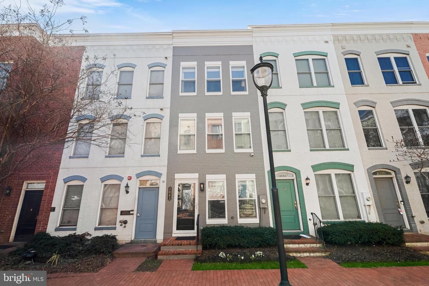 1043 5TH ST SE, WASHINGTON, District Of Columbia 20003, 3 Bedrooms Bedrooms, ,2 BathroomsBathrooms,Residential,For sale,1043 5TH ST SE,DCDC2191908 MLS # DCDC2191908
