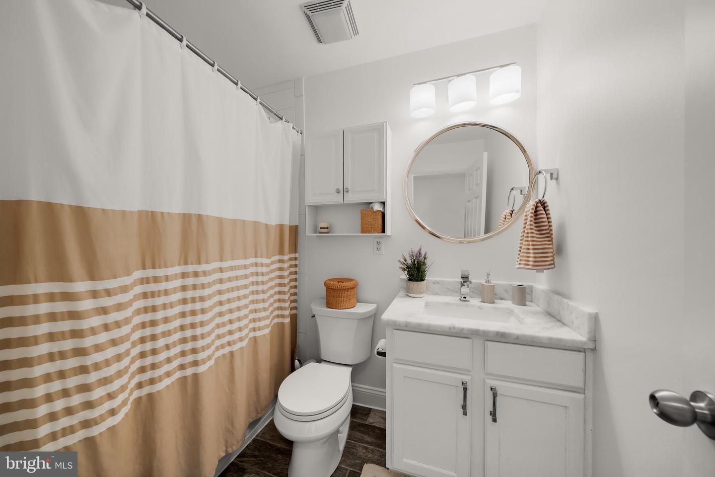 1043 5TH ST SE, WASHINGTON, District Of Columbia 20003, 3 Bedrooms Bedrooms, ,2 BathroomsBathrooms,Residential,For sale,1043 5TH ST SE,DCDC2191908 MLS # DCDC2191908