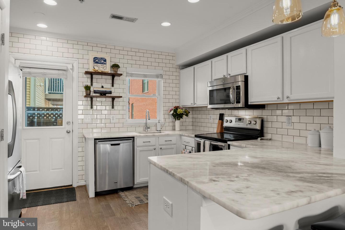 1043 5TH ST SE, WASHINGTON, District Of Columbia 20003, 3 Bedrooms Bedrooms, ,2 BathroomsBathrooms,Residential,For sale,1043 5TH ST SE,DCDC2191908 MLS # DCDC2191908