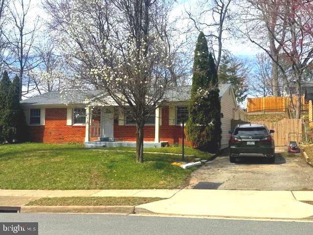 4606 HAMILTON DR, WOODBRIDGE, Virginia 22193, 5 Bedrooms Bedrooms, ,2 BathroomsBathrooms,Residential,For sale,4606 HAMILTON DR,VAPW2090440 MLS # VAPW2090440