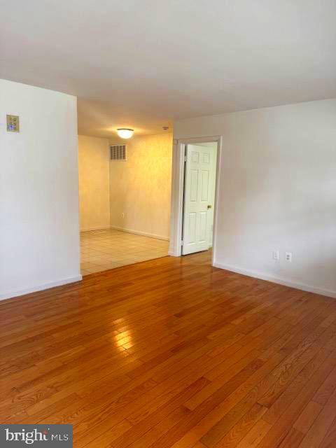 4606 HAMILTON DR, WOODBRIDGE, Virginia 22193, 5 Bedrooms Bedrooms, ,2 BathroomsBathrooms,Residential,For sale,4606 HAMILTON DR,VAPW2090440 MLS # VAPW2090440