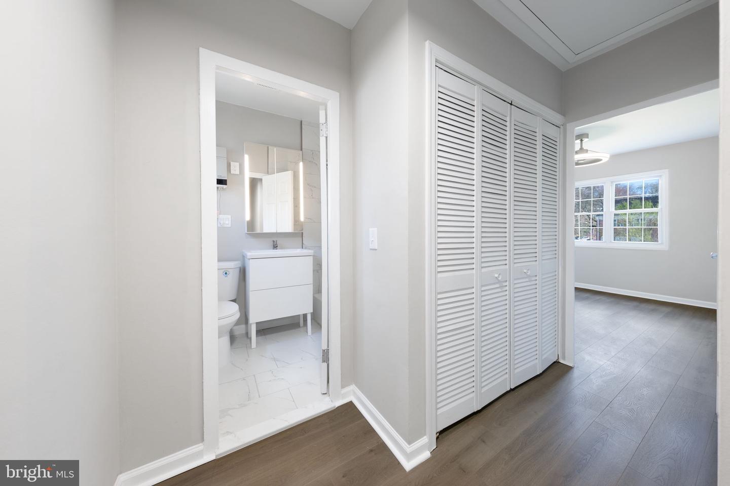 1604 PRESTON RD, ALEXANDRIA, Virginia 22302, 2 Bedrooms Bedrooms, ,1 BathroomBathrooms,Residential,For sale,1604 PRESTON RD,VAAX2043218 MLS # VAAX2043218