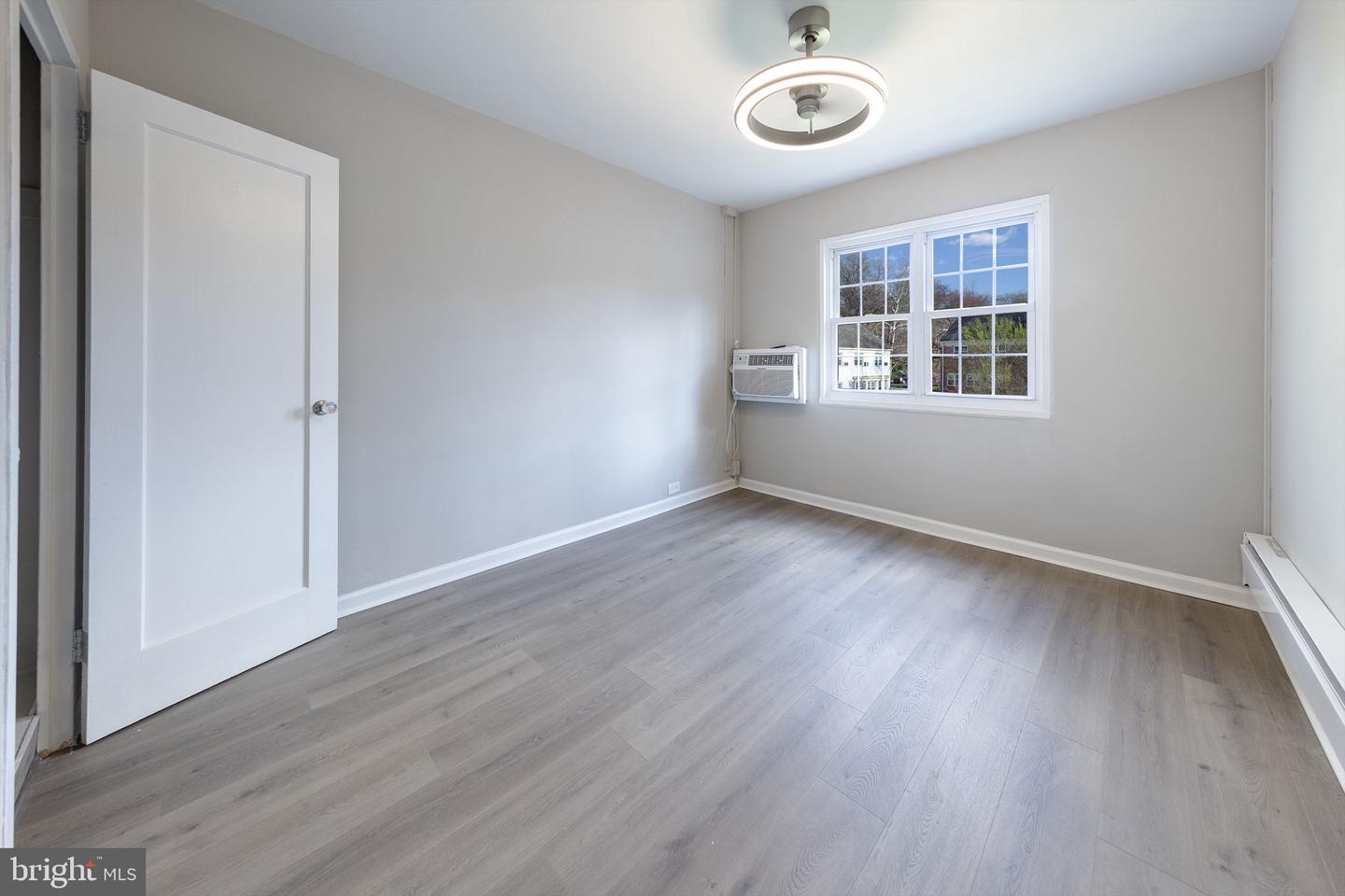 1604 PRESTON RD, ALEXANDRIA, Virginia 22302, 2 Bedrooms Bedrooms, ,1 BathroomBathrooms,Residential,For sale,1604 PRESTON RD,VAAX2043218 MLS # VAAX2043218