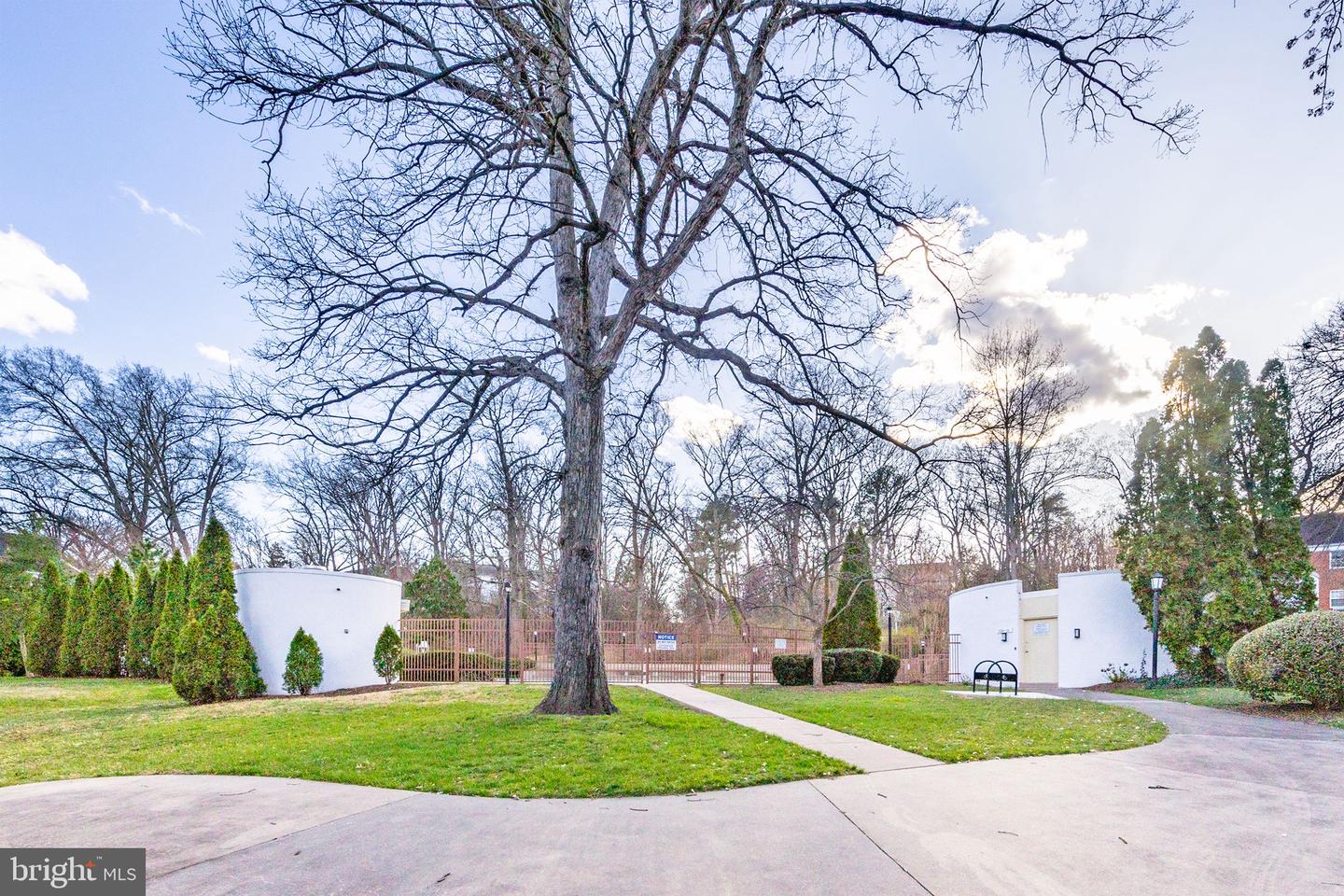 1604 PRESTON RD, ALEXANDRIA, Virginia 22302, 2 Bedrooms Bedrooms, ,1 BathroomBathrooms,Residential,For sale,1604 PRESTON RD,VAAX2043218 MLS # VAAX2043218