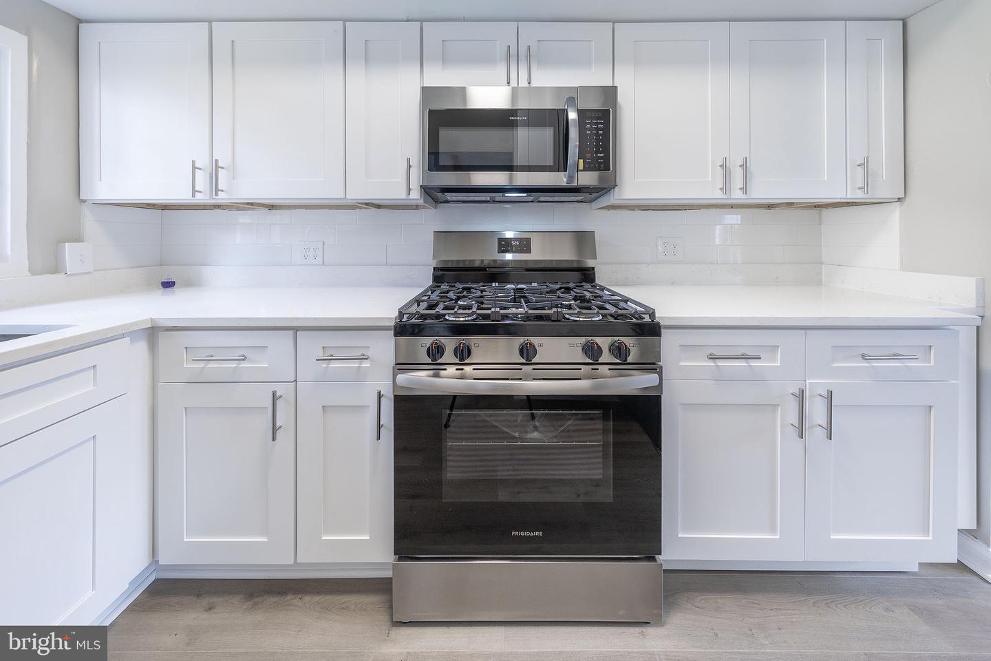 1604 PRESTON RD, ALEXANDRIA, Virginia 22302, 2 Bedrooms Bedrooms, ,1 BathroomBathrooms,Residential,For sale,1604 PRESTON RD,VAAX2043218 MLS # VAAX2043218