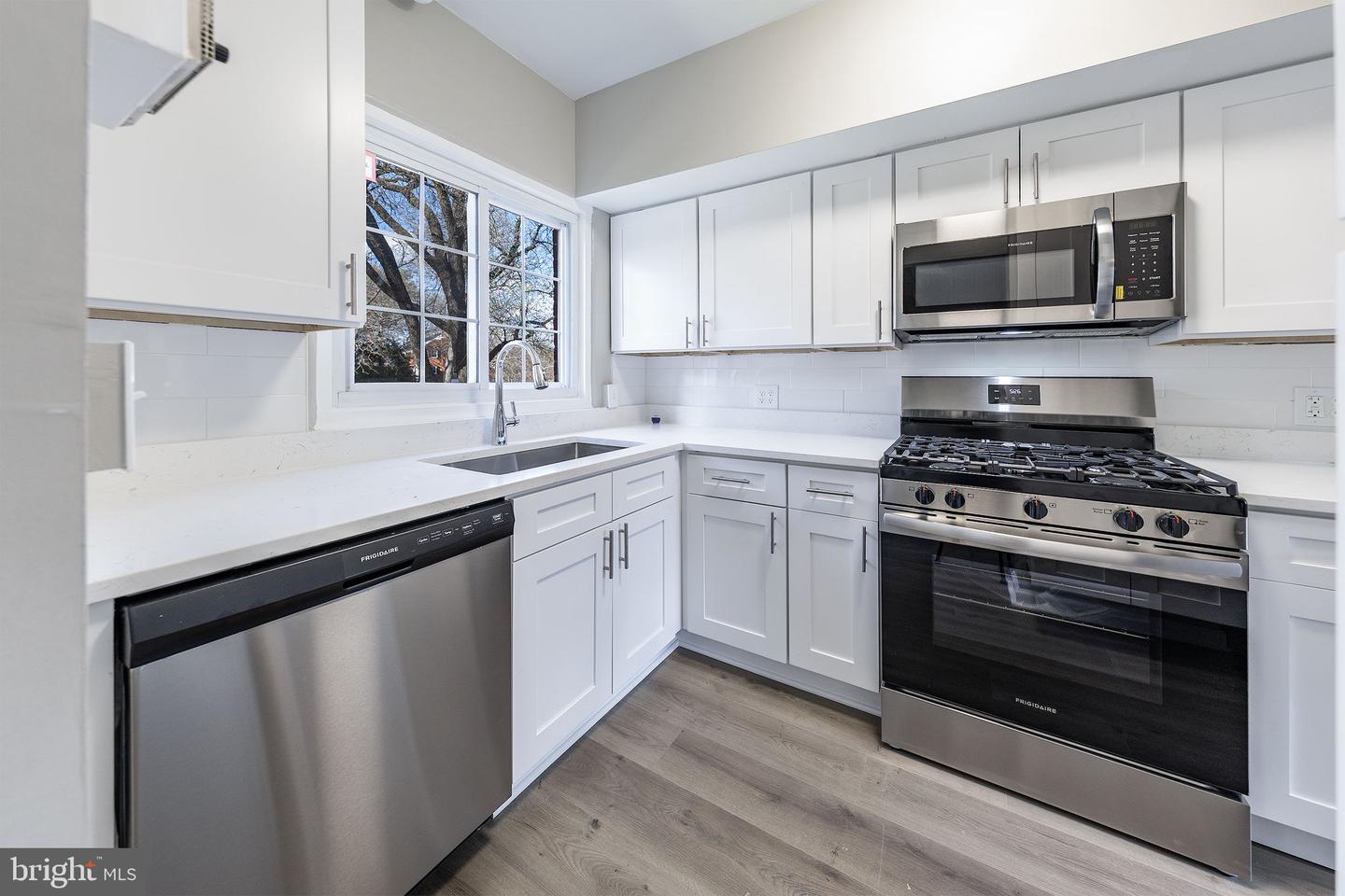 1604 PRESTON RD, ALEXANDRIA, Virginia 22302, 2 Bedrooms Bedrooms, ,1 BathroomBathrooms,Residential,For sale,1604 PRESTON RD,VAAX2043218 MLS # VAAX2043218