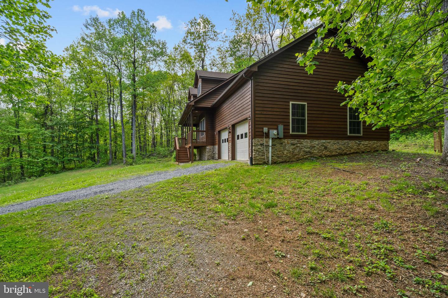 2622 CCC RD, LINDEN, Virginia 22642, 3 Bedrooms Bedrooms, 7 Rooms Rooms,2 BathroomsBathrooms,Residential,For sale,2622 CCC RD,VAWR2010692 MLS # VAWR2010692