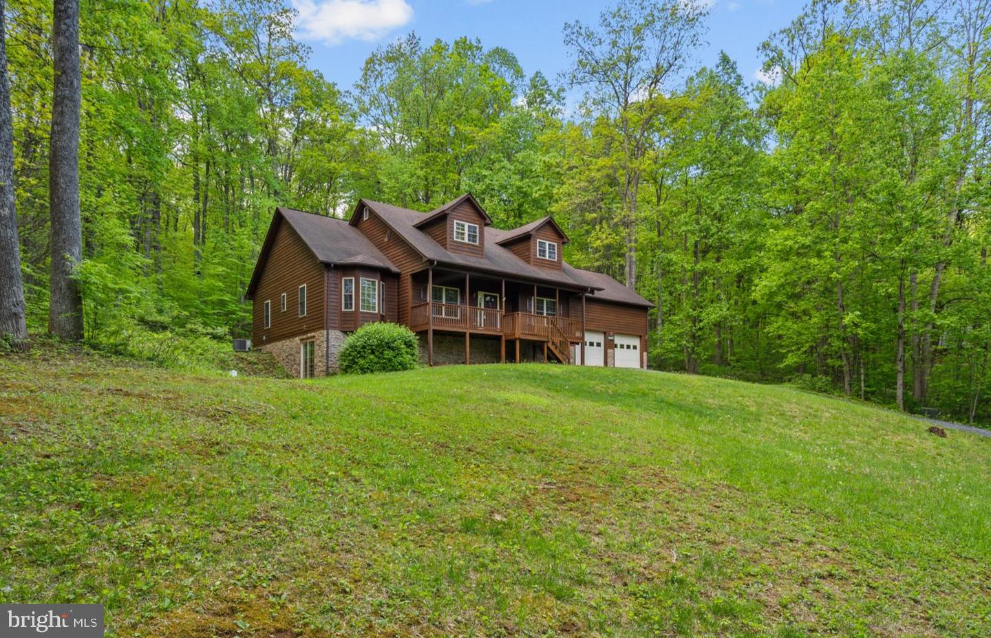 2622 CCC RD, LINDEN, Virginia 22642, 3 Bedrooms Bedrooms, 7 Rooms Rooms,2 BathroomsBathrooms,Residential,For sale,2622 CCC RD,VAWR2010692 MLS # VAWR2010692