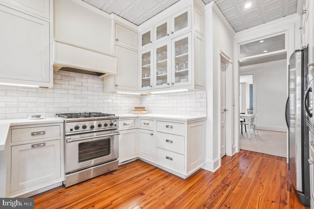 518 G ST NE, WASHINGTON, District Of Columbia 20002, 4 Bedrooms Bedrooms, ,3 BathroomsBathrooms,Residential,For sale,518 G ST NE,DCDC2192422 MLS # DCDC2192422