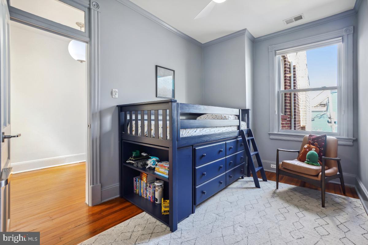 518 G ST NE, WASHINGTON, District Of Columbia 20002, 4 Bedrooms Bedrooms, ,3 BathroomsBathrooms,Residential,For sale,518 G ST NE,DCDC2192422 MLS # DCDC2192422