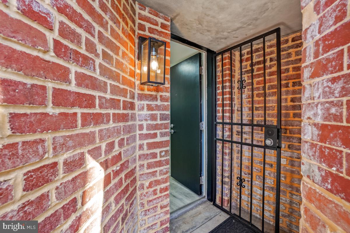 518 G ST NE, WASHINGTON, District Of Columbia 20002, 4 Bedrooms Bedrooms, ,3 BathroomsBathrooms,Residential,For sale,518 G ST NE,DCDC2192422 MLS # DCDC2192422