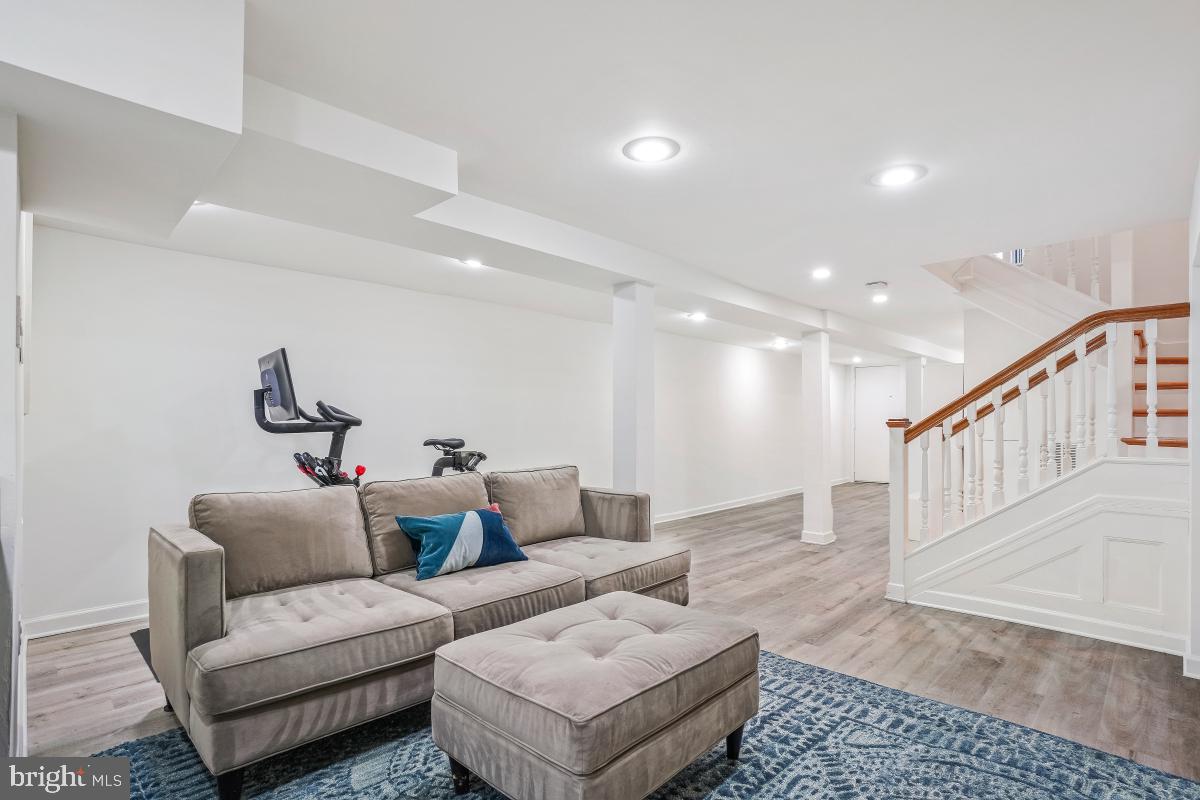 518 G ST NE, WASHINGTON, District Of Columbia 20002, 4 Bedrooms Bedrooms, ,3 BathroomsBathrooms,Residential,For sale,518 G ST NE,DCDC2192422 MLS # DCDC2192422