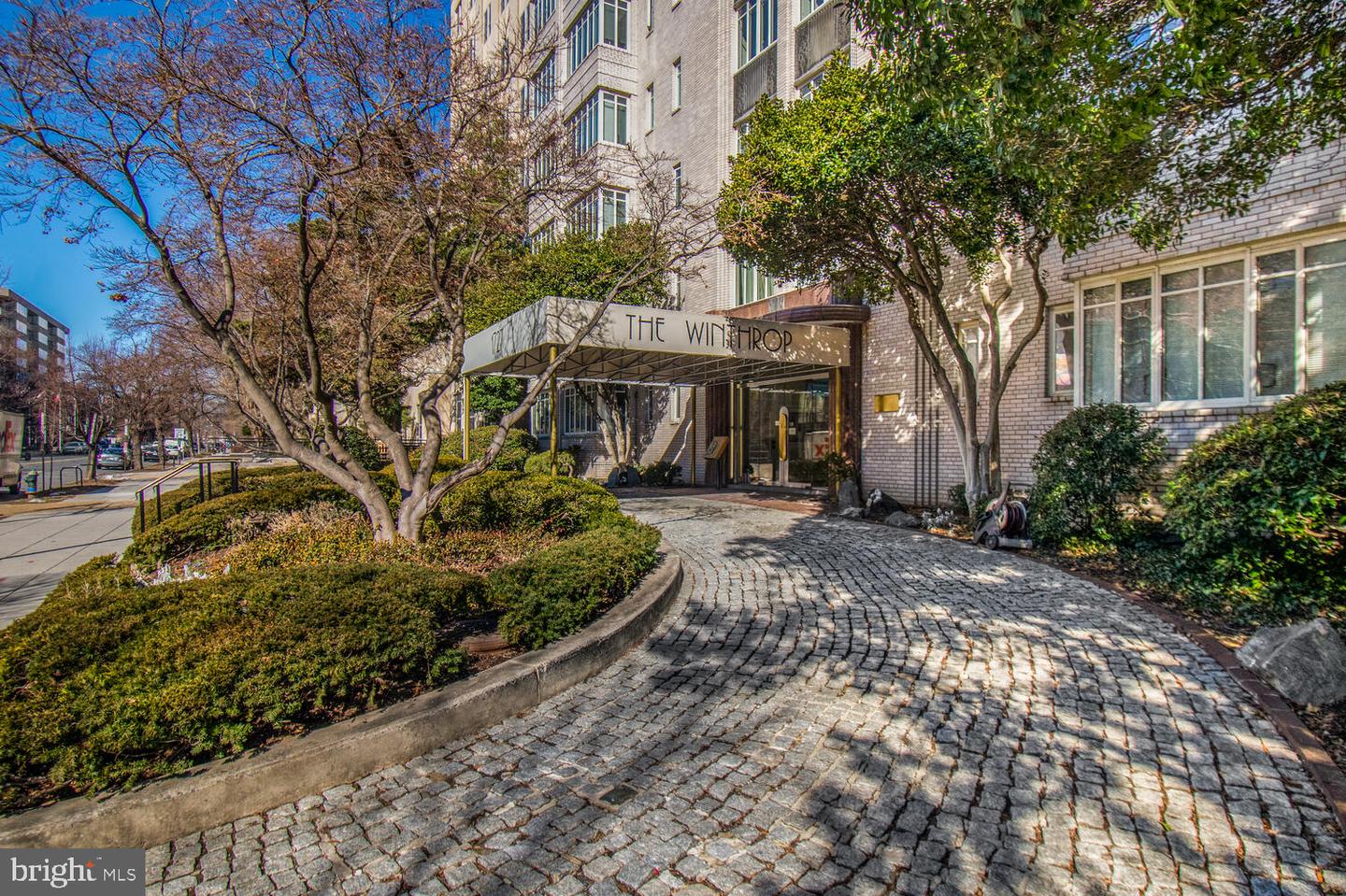 1727 MASSACHUSETTS AVE NW #614, WASHINGTON, District Of Columbia 20036, ,1 BathroomBathrooms,Residential,For sale,1727 MASSACHUSETTS AVE NW #614,DCDC2192528 MLS # DCDC2192528