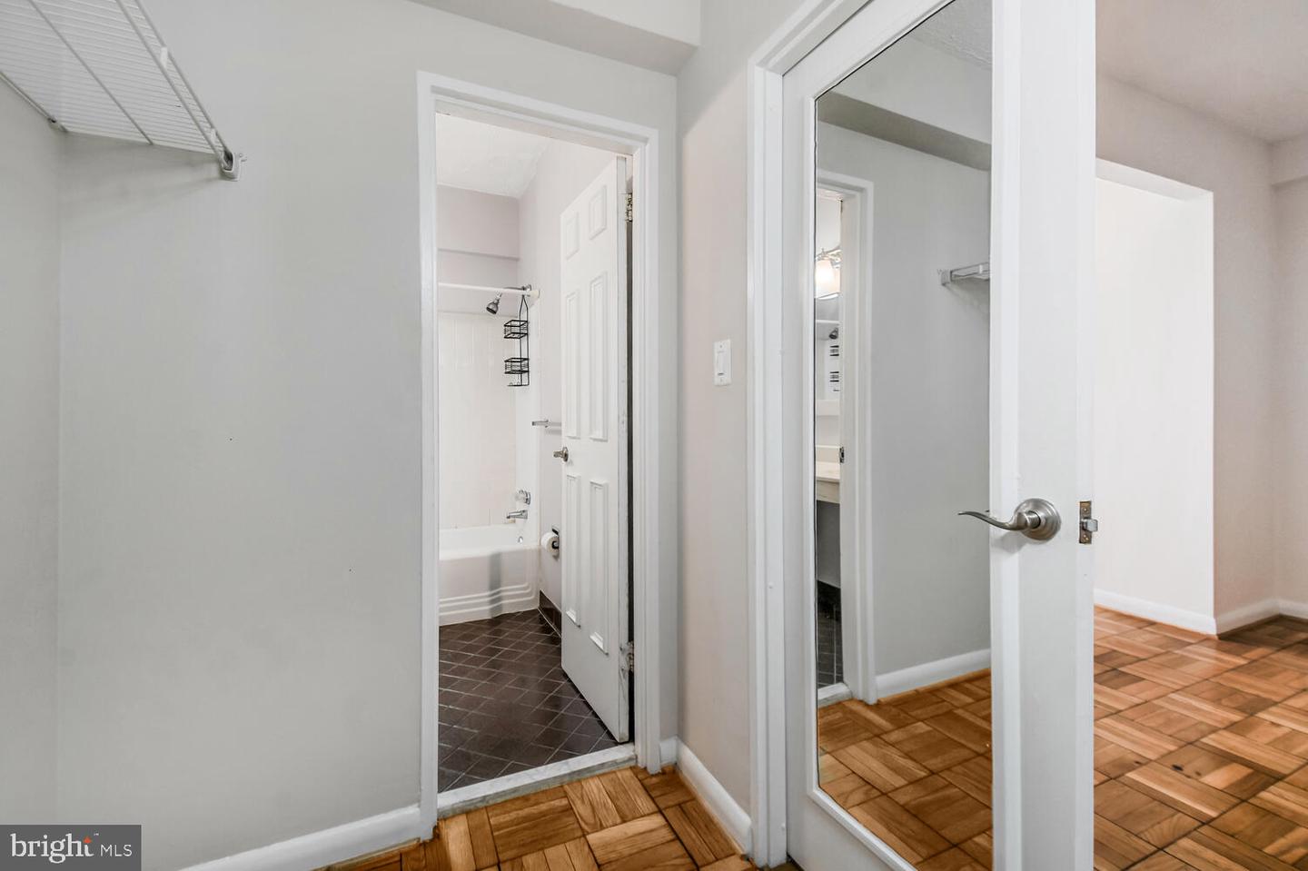 1727 MASSACHUSETTS AVE NW #614, WASHINGTON, District Of Columbia 20036, ,1 BathroomBathrooms,Residential,For sale,1727 MASSACHUSETTS AVE NW #614,DCDC2192528 MLS # DCDC2192528