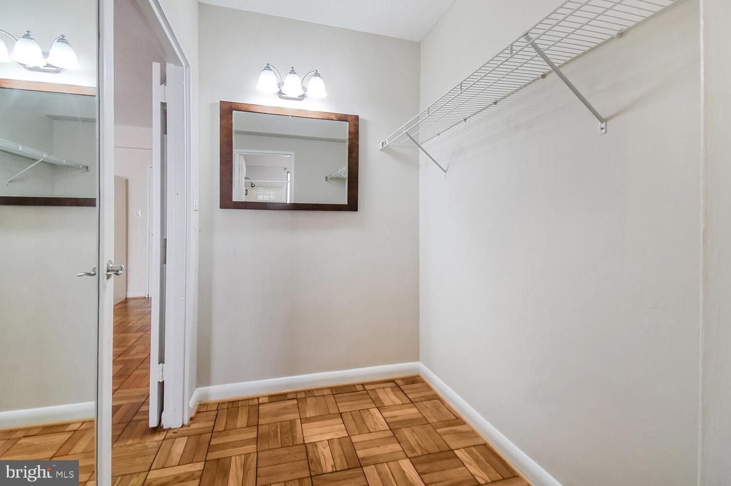 1727 MASSACHUSETTS AVE NW #614, WASHINGTON, District Of Columbia 20036, ,1 BathroomBathrooms,Residential,For sale,1727 MASSACHUSETTS AVE NW #614,DCDC2192528 MLS # DCDC2192528