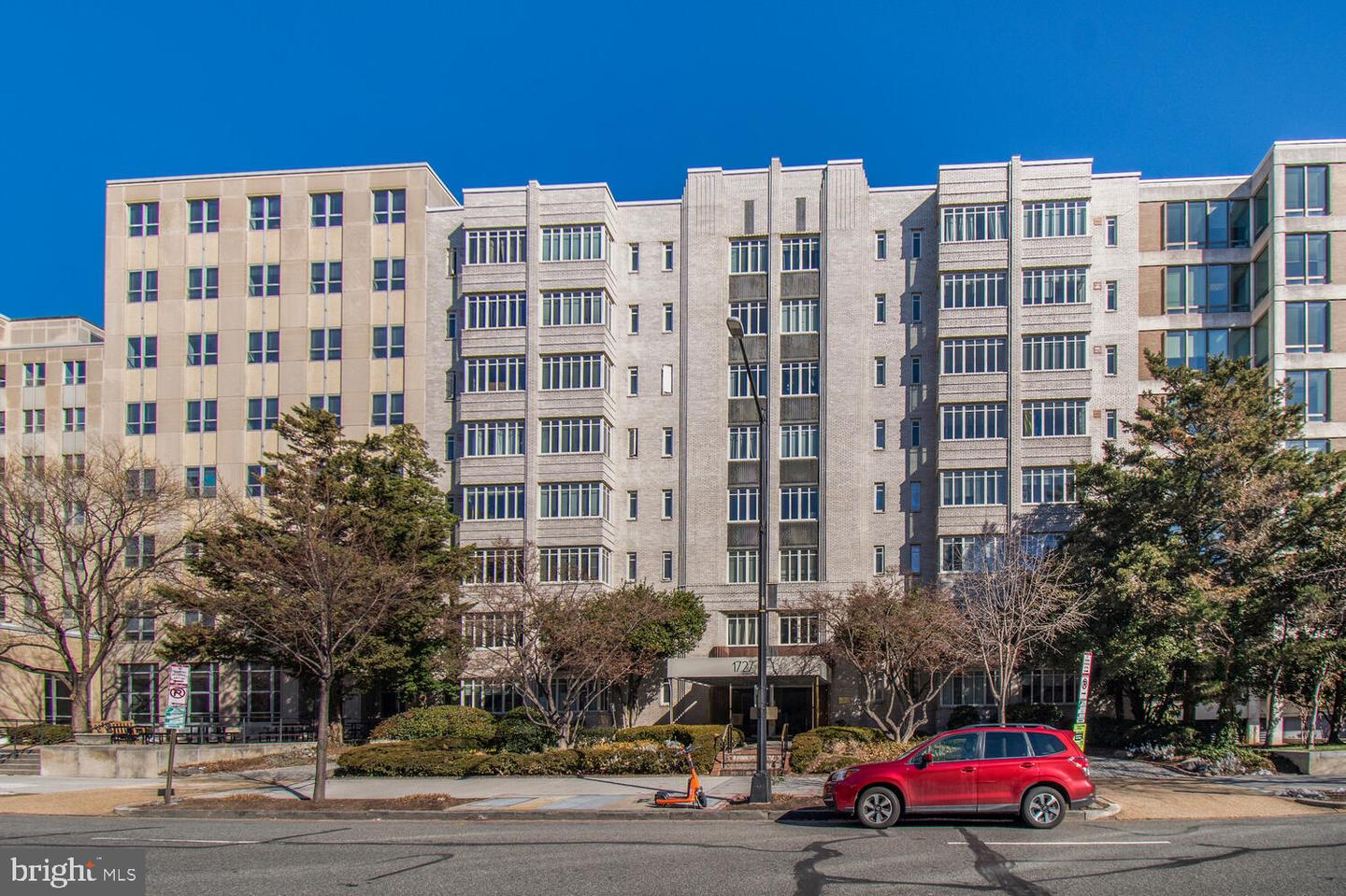 1727 MASSACHUSETTS AVE NW #614, WASHINGTON, District Of Columbia 20036, ,1 BathroomBathrooms,Residential,For sale,1727 MASSACHUSETTS AVE NW #614,DCDC2192528 MLS # DCDC2192528