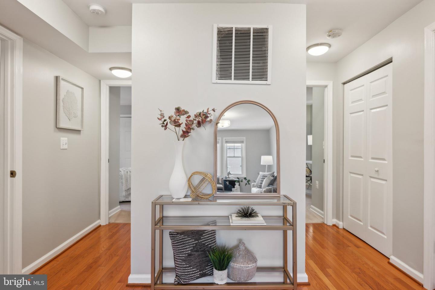 1280 RAUM ST NE #4, WASHINGTON, District Of Columbia 20002, 2 Bedrooms Bedrooms, ,1 BathroomBathrooms,Residential,For sale,1280 RAUM ST NE #4,DCDC2192602 MLS # DCDC2192602