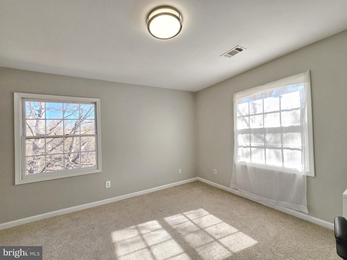 5900-F QUEENSTON ST #498, SPRINGFIELD, Virginia 22152, 2 Bedrooms Bedrooms, ,1 BathroomBathrooms,Residential,For sale,5900-F QUEENSTON ST #498,VAFX2230564 MLS # VAFX2230564