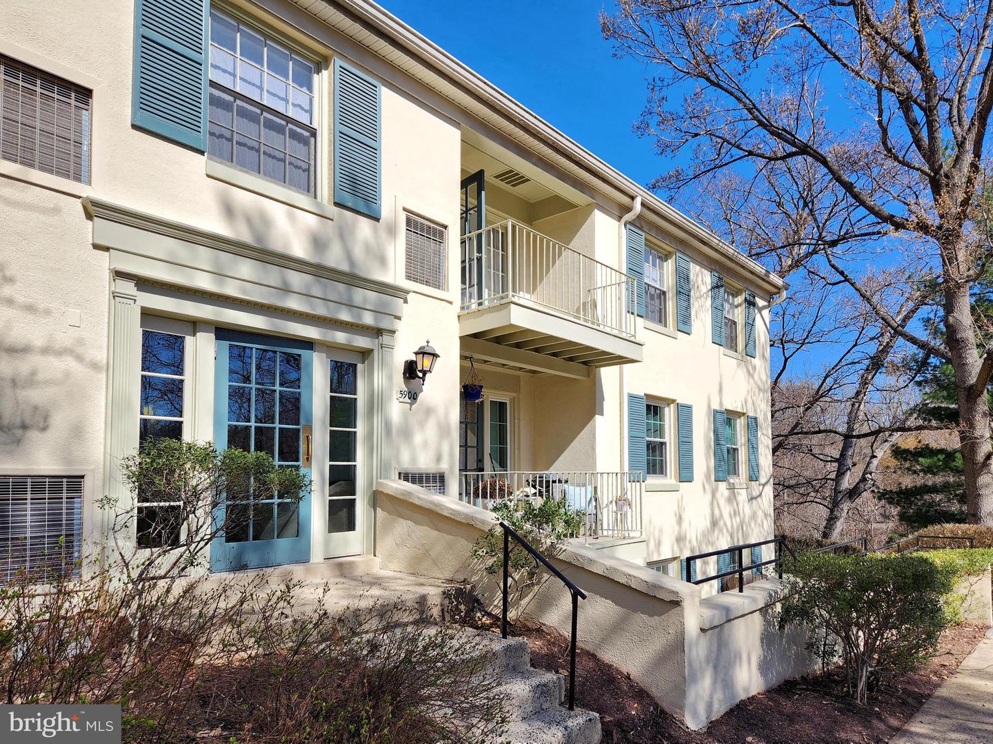 5900-F QUEENSTON ST #498, SPRINGFIELD, Virginia 22152, 2 Bedrooms Bedrooms, ,1 BathroomBathrooms,Residential,For sale,5900-F QUEENSTON ST #498,VAFX2230564 MLS # VAFX2230564