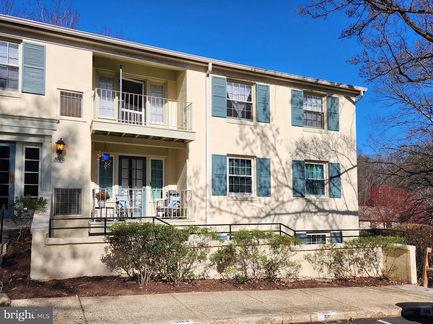 5900-F QUEENSTON ST #498, SPRINGFIELD, Virginia 22152, 2 Bedrooms Bedrooms, ,1 BathroomBathrooms,Residential,For sale,5900-F QUEENSTON ST #498,VAFX2230564 MLS # VAFX2230564