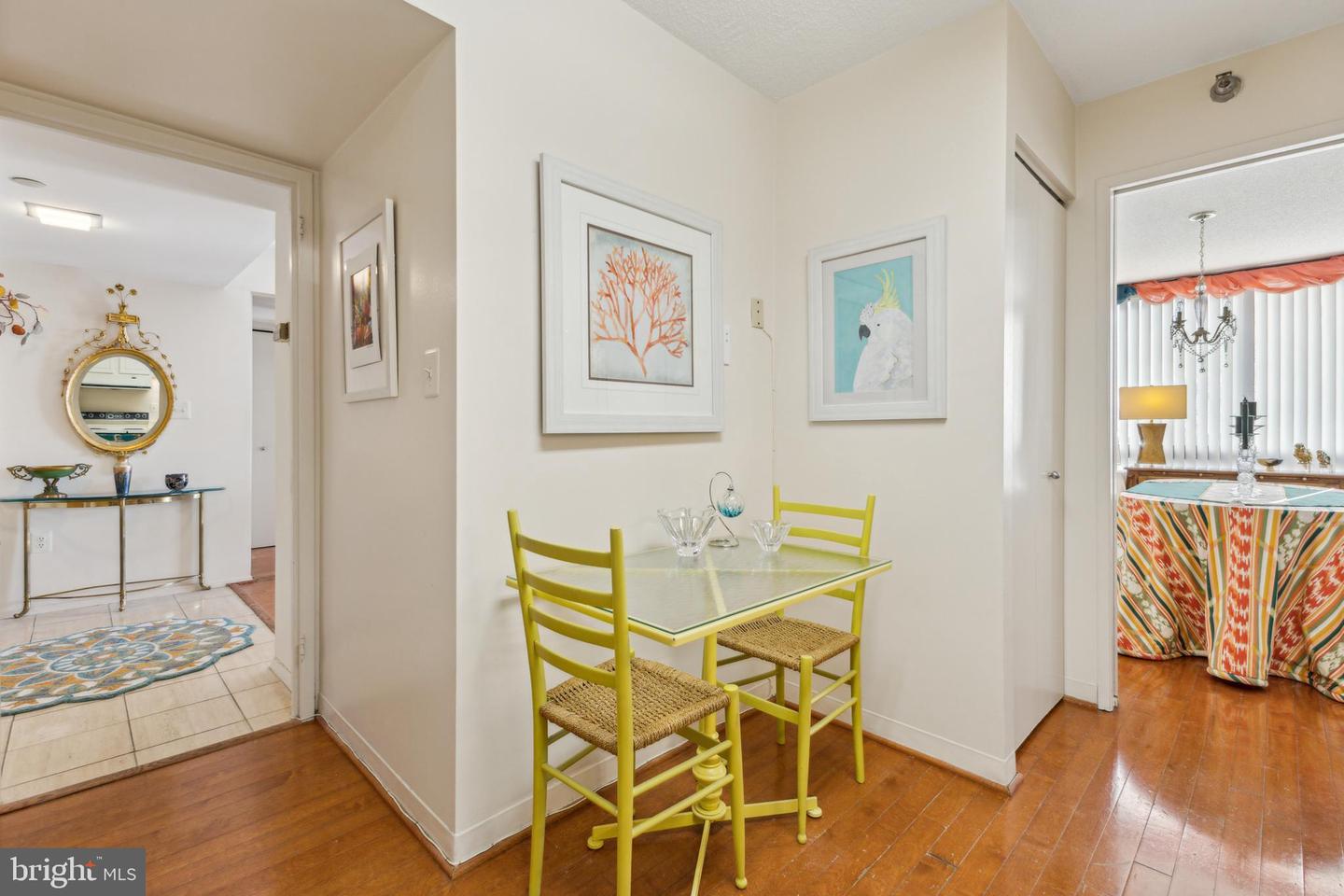 1808 OLD MEADOW RD #810, MCLEAN, Virginia 22102, 1 Bedroom Bedrooms, 3 Rooms Rooms,1 BathroomBathrooms,Residential,For sale,1808 OLD MEADOW RD #810,VAFX2230482 MLS # VAFX2230482