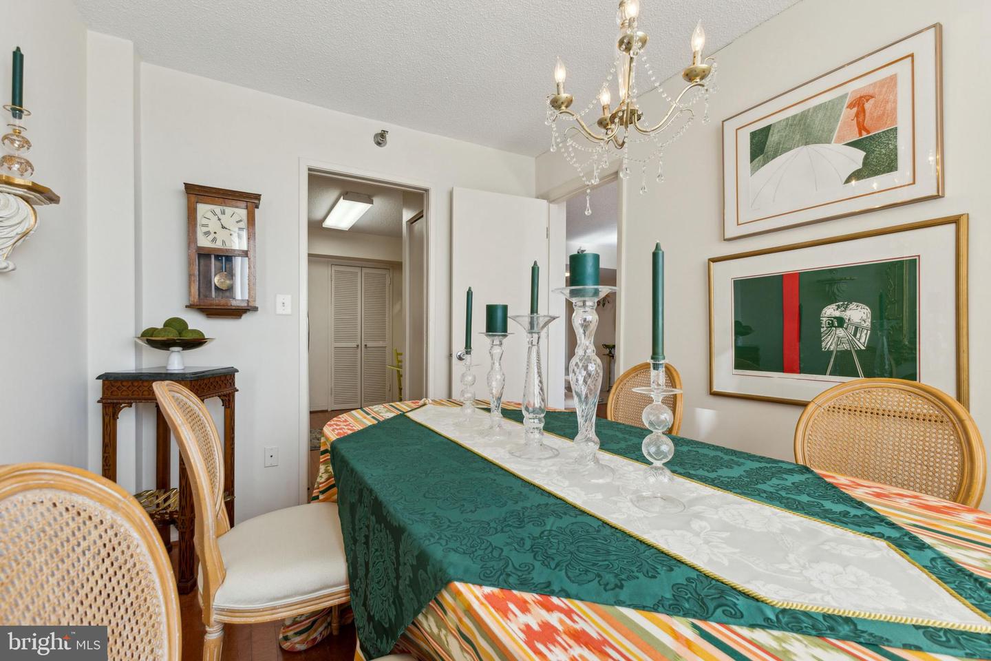 1808 OLD MEADOW RD #810, MCLEAN, Virginia 22102, 1 Bedroom Bedrooms, 3 Rooms Rooms,1 BathroomBathrooms,Residential,For sale,1808 OLD MEADOW RD #810,VAFX2230482 MLS # VAFX2230482