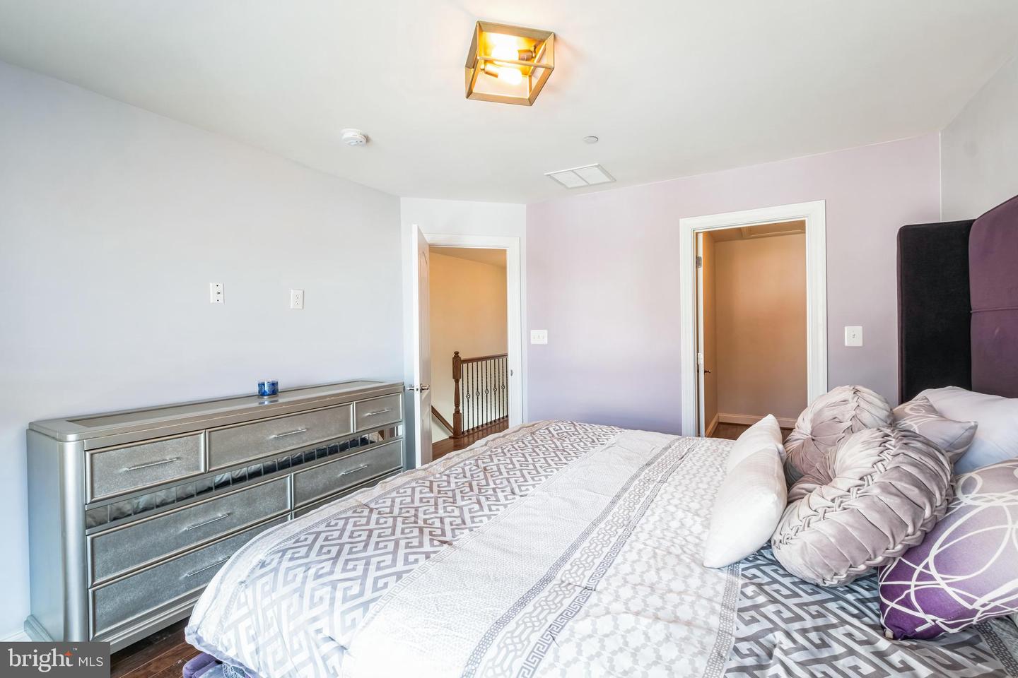 165 CONCORD PL NE, WASHINGTON, District Of Columbia 20011, 3 Bedrooms Bedrooms, ,3 BathroomsBathrooms,Residential,For sale,165 CONCORD PL NE,DCDC2192534 MLS # DCDC2192534