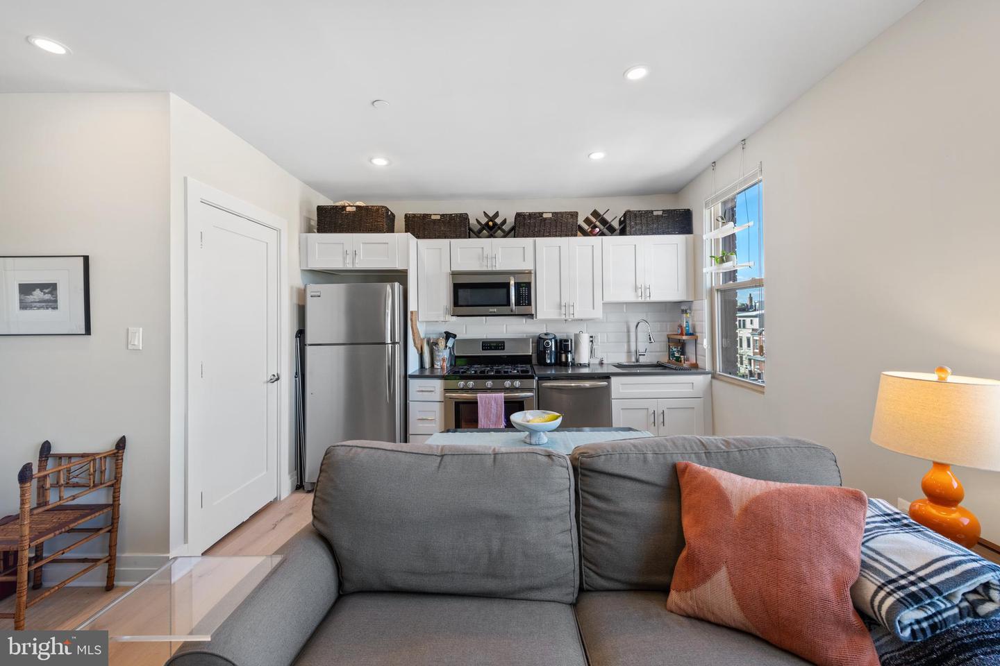 3101 SHERMAN AVE NW #402, WASHINGTON, District Of Columbia 20010, 1 Bedroom Bedrooms, ,1 BathroomBathrooms,Residential,For sale,3101 SHERMAN AVE NW #402,DCDC2192736 MLS # DCDC2192736
