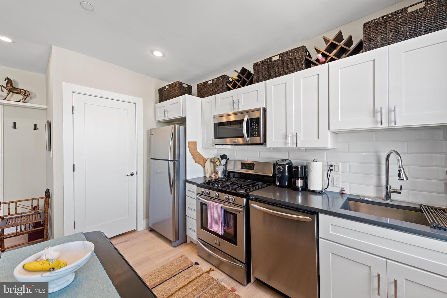 3101 SHERMAN AVE NW #402, WASHINGTON, District Of Columbia 20010, 1 Bedroom Bedrooms, ,1 BathroomBathrooms,Residential,For sale,3101 SHERMAN AVE NW #402,DCDC2192736 MLS # DCDC2192736