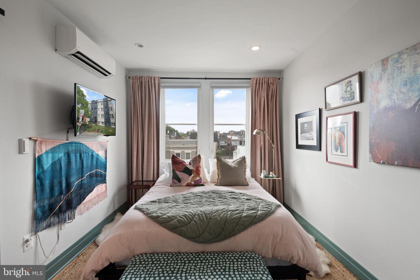3101 SHERMAN AVE NW #402, WASHINGTON, District Of Columbia 20010, 1 Bedroom Bedrooms, ,1 BathroomBathrooms,Residential,For sale,3101 SHERMAN AVE NW #402,DCDC2192736 MLS # DCDC2192736