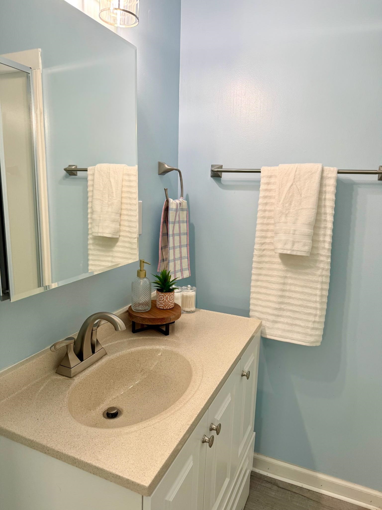 396 LINDEN DR, STAUNTON, Virginia 24401, 3 Bedrooms Bedrooms, ,2 BathroomsBathrooms,Residential,396 LINDEN DR,662527 MLS # 662527