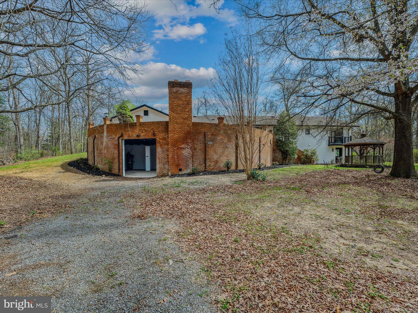 249 MINERAL SPRINGS DR, FRONT ROYAL, Virginia 22630, 6 Bedrooms Bedrooms, ,4 BathroomsBathrooms,Residential,For sale,249 MINERAL SPRINGS DR,VAWR2010672 MLS # VAWR2010672