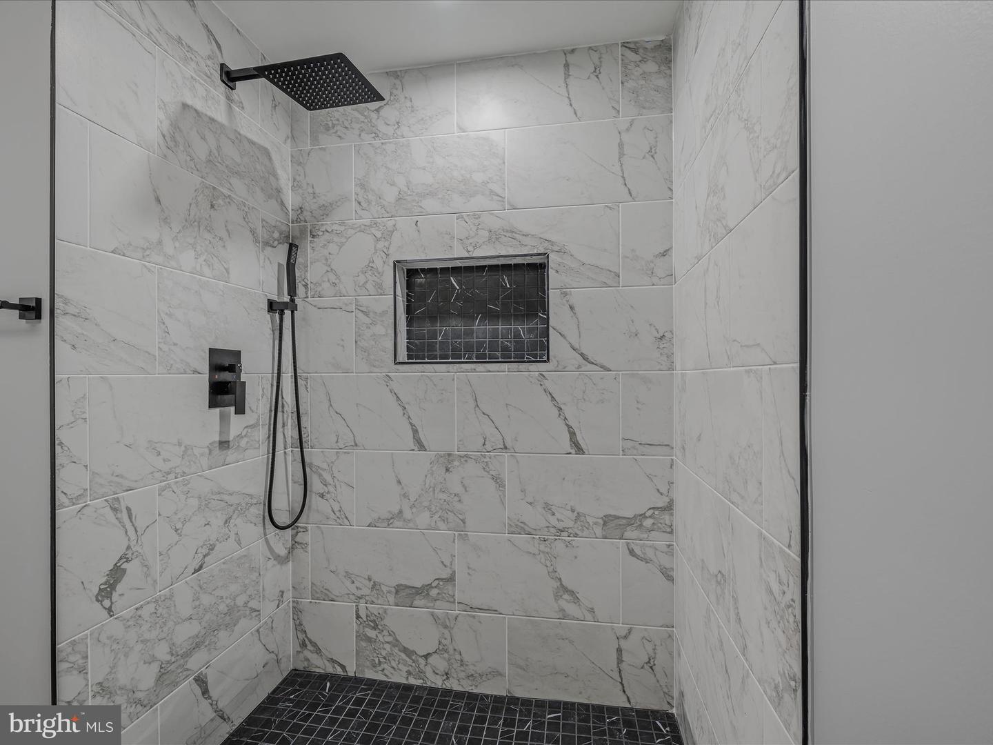 249 MINERAL SPRINGS DR, FRONT ROYAL, Virginia 22630, 6 Bedrooms Bedrooms, ,4 BathroomsBathrooms,Residential,For sale,249 MINERAL SPRINGS DR,VAWR2010672 MLS # VAWR2010672