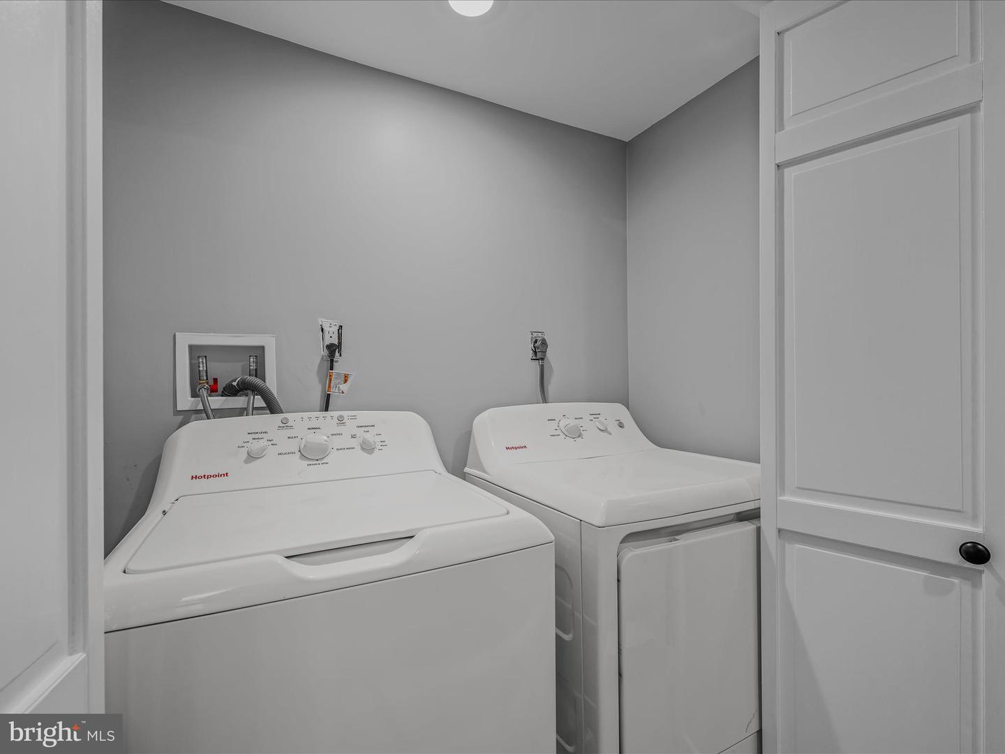 249 MINERAL SPRINGS DR, FRONT ROYAL, Virginia 22630, 6 Bedrooms Bedrooms, ,4 BathroomsBathrooms,Residential,For sale,249 MINERAL SPRINGS DR,VAWR2010672 MLS # VAWR2010672